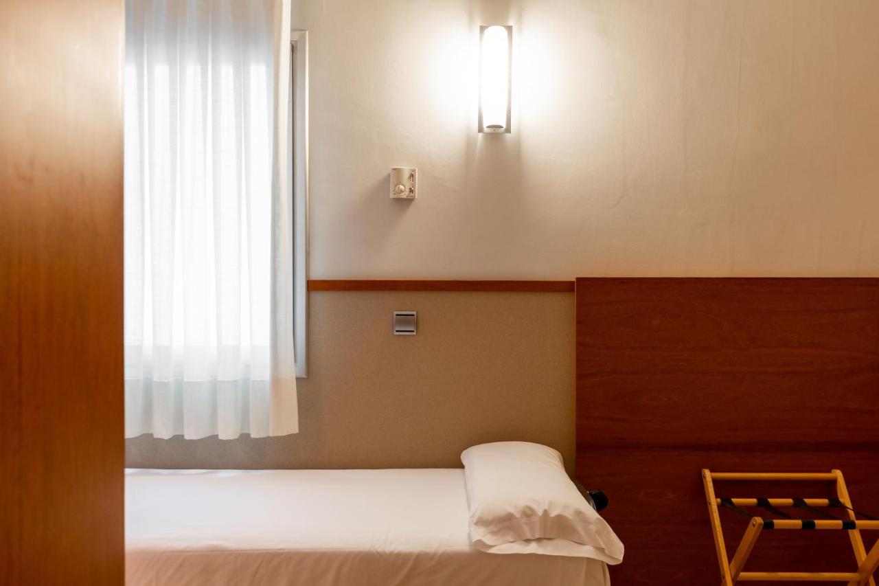Hotel Onix Rambla Barcelona
